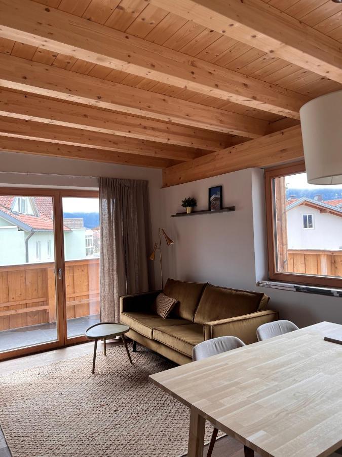 Chic Lodge-Apartments Ehrwald Esterno foto