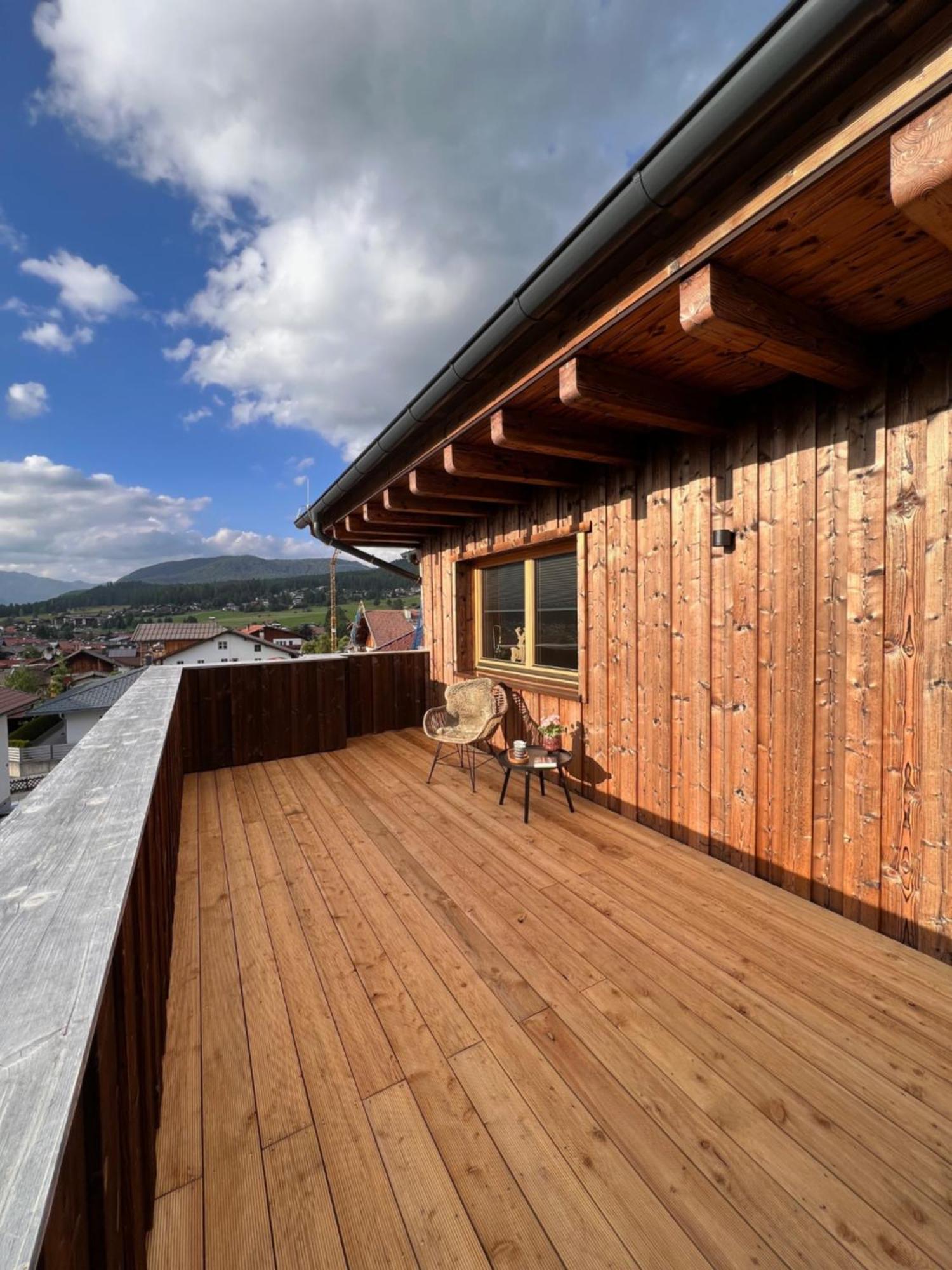 Chic Lodge-Apartments Ehrwald Esterno foto